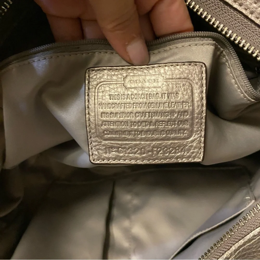 Coach vintage pebble grain leather bag
